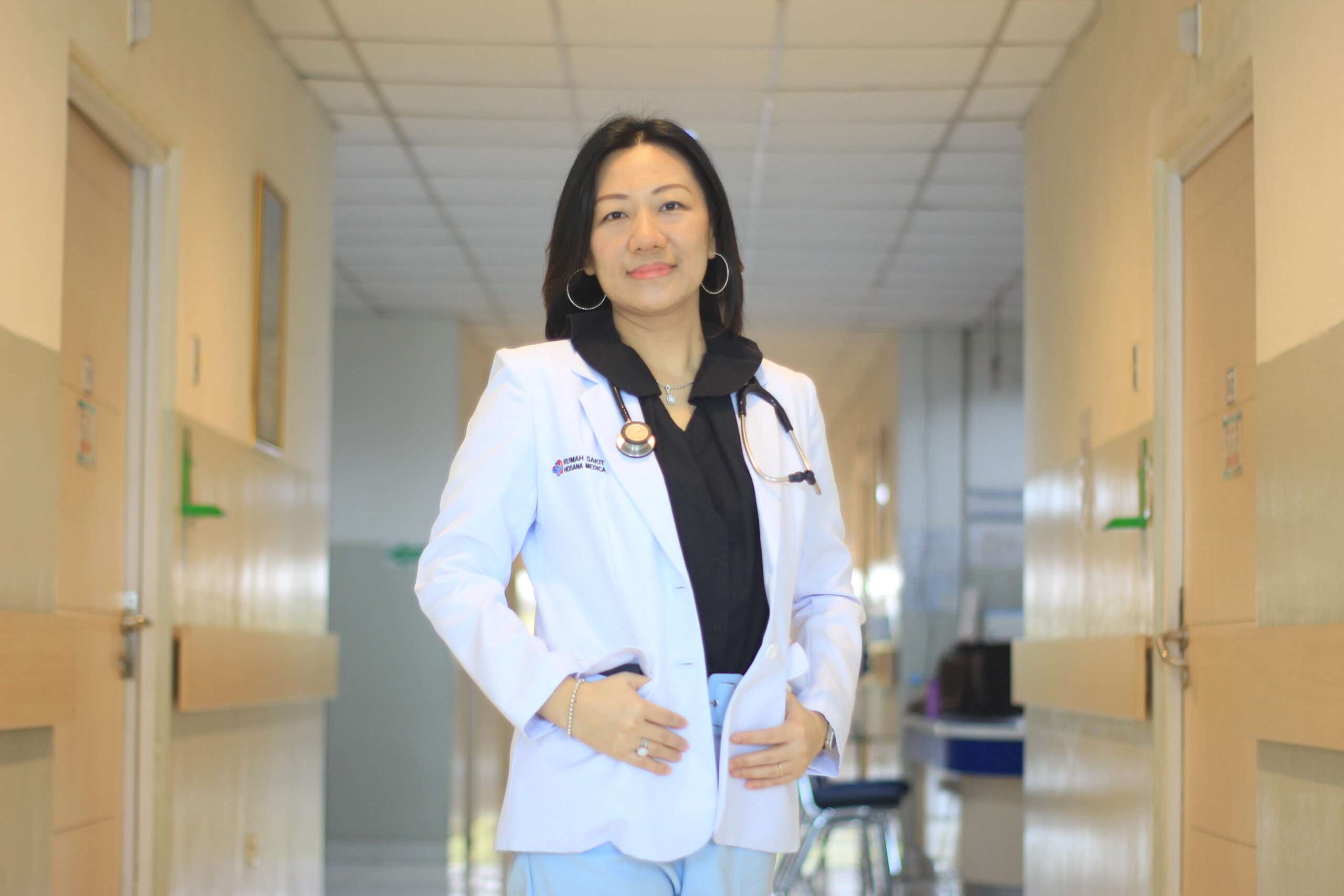 dr. Ester Honoris, Sp.A